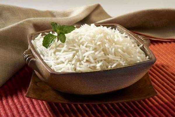 بازار برنج درجه یک: روندها و تحولات اخیر در قیمت‌ها و چگونگی تأثیرگذاری بر خریداران