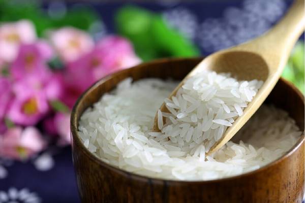 چگونه بهترین قیمت برنج کشت دو سوپر مجلسی بینام را انتخاب کنیم؟